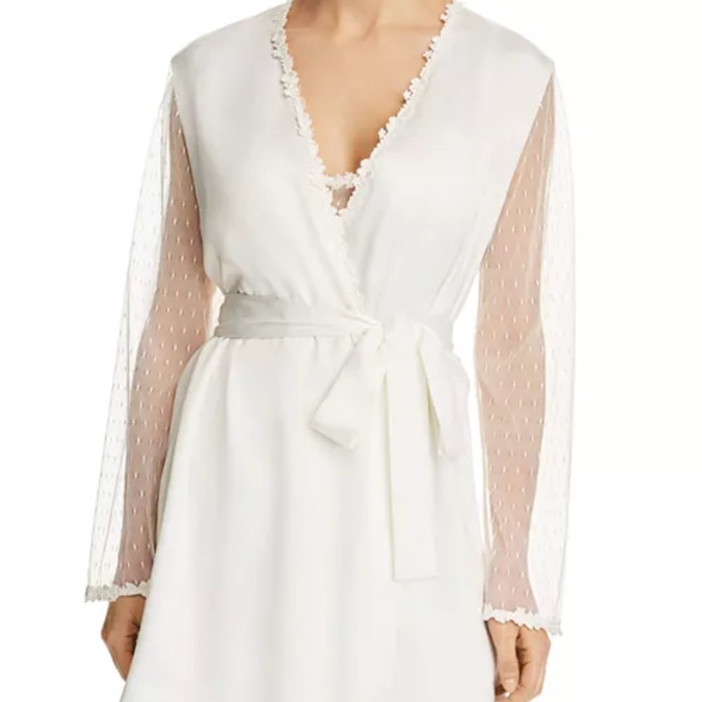 Flora Nikrooz Showstopper Charmeuse Cover-Up Robe Bridal Size Small